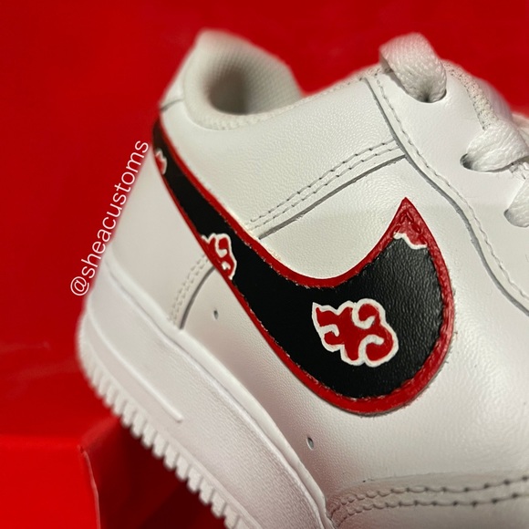 ITACHI UCHIHA CUSTOMS👟 - Picture 4 of 4